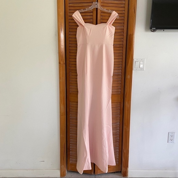 NEW Likely Bartolli Off Shoulder Pink Gown Dress - Picture 3 of 9